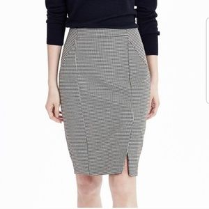 Banana Republic Houndstooth Pencil Skirt